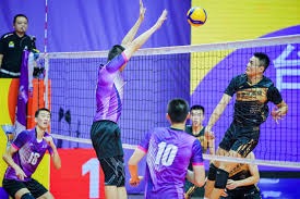 被美国抓捕！马杜罗是巴萨球迷喜欢梅西老马 网友：禁止美国举办世界杯